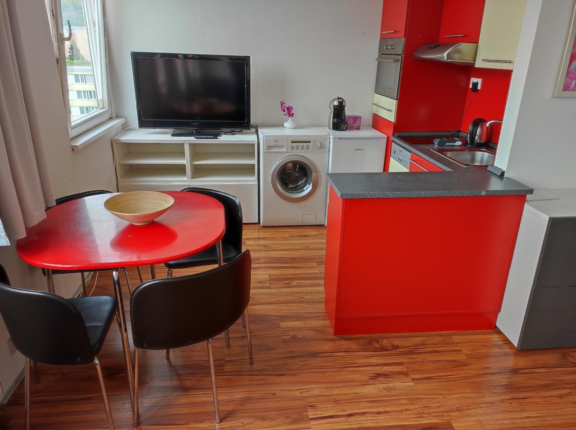 Golden Family Apartments ปราก ภายนอก รูปภาพ