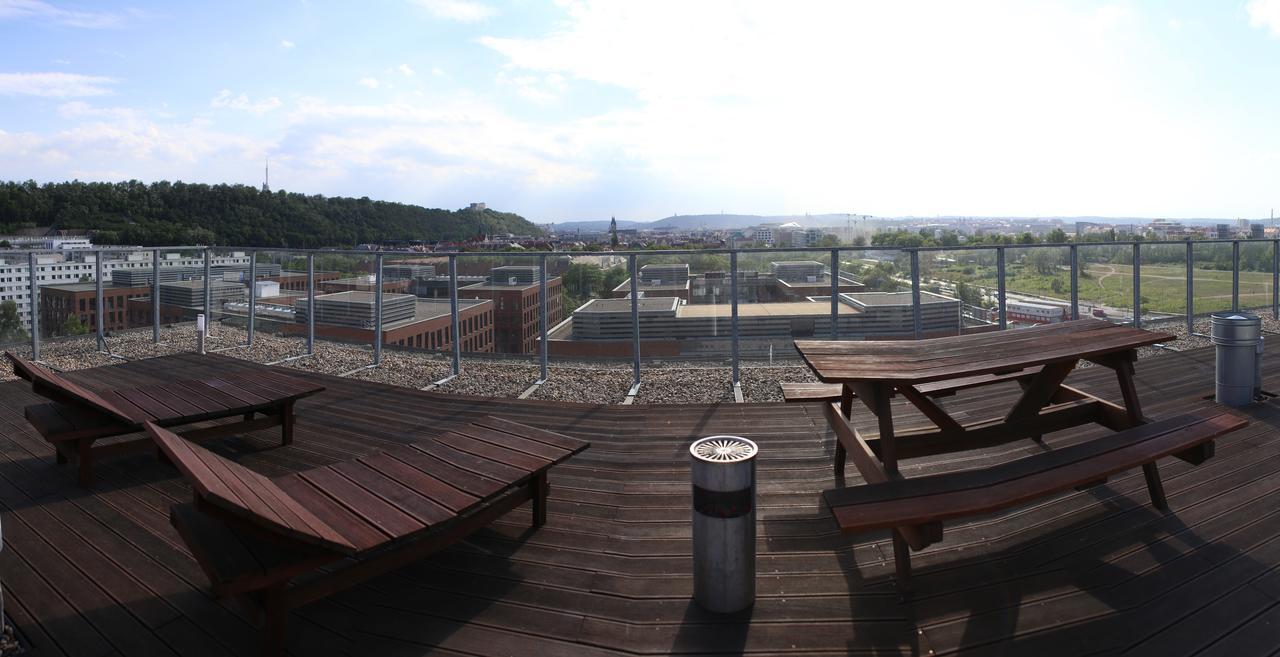 Golden Family Apartments ปราก ภายนอก รูปภาพ
